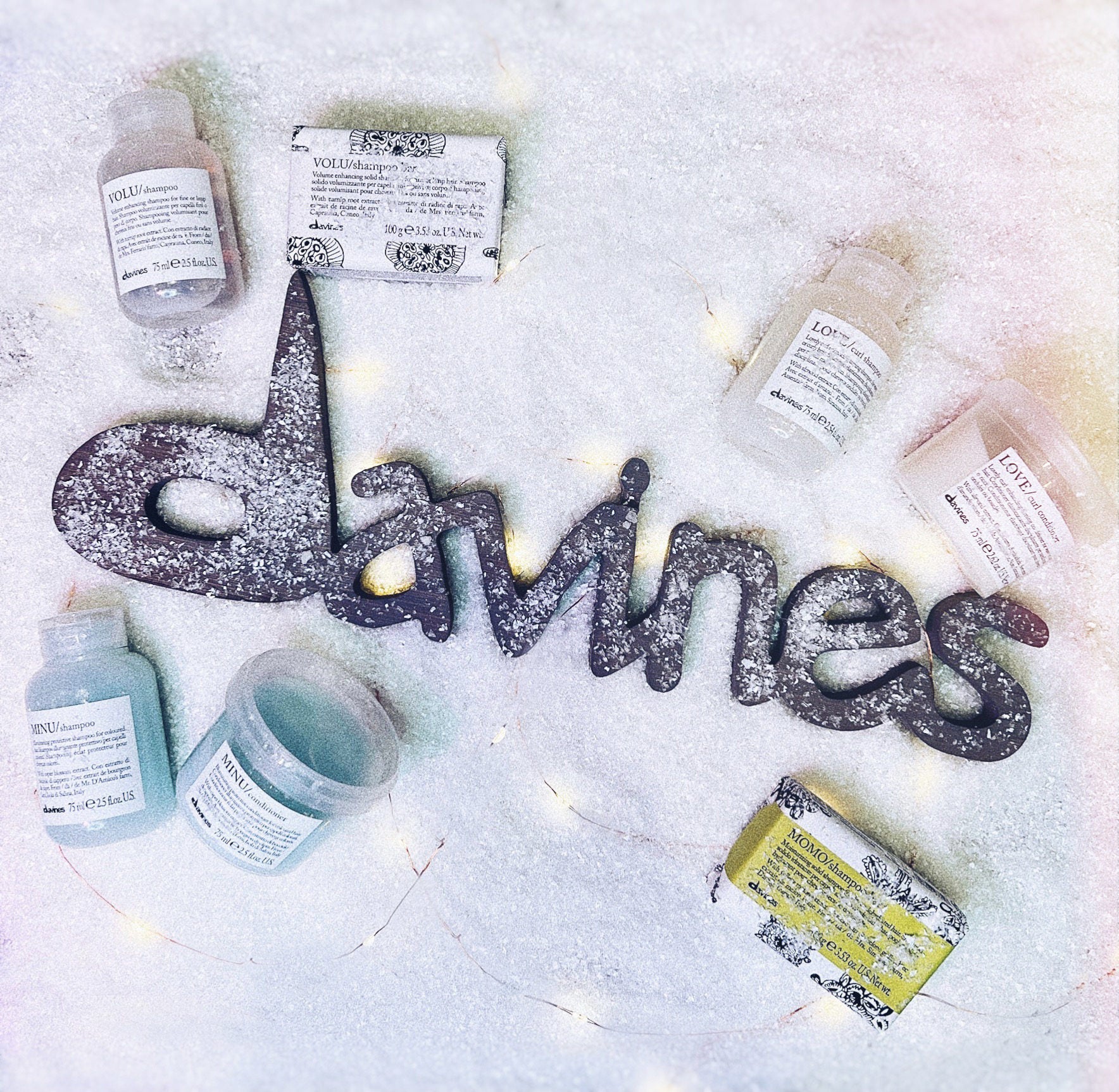 DAVINES